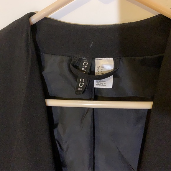 Black Blazer - Picture 2 of 3